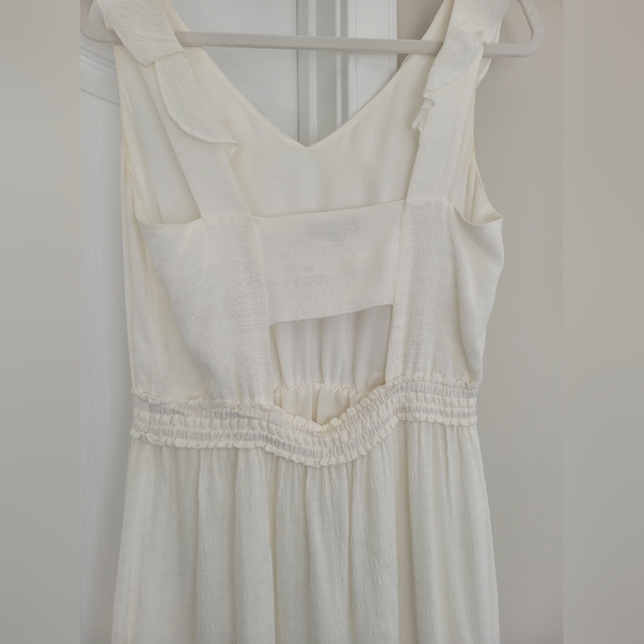 Off White Flutter Sleeve Open Back Maxi Dress, bridal shower, rehearsal dress - Picture 3 of 5